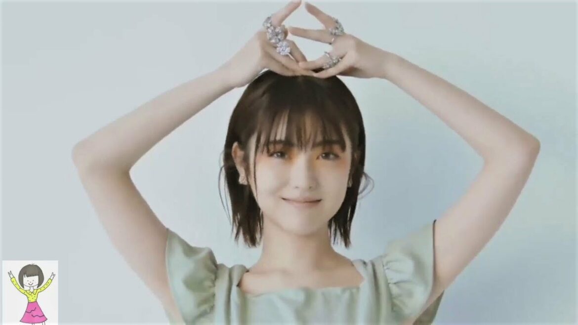 浜辺美波 と花咲く、新ベーシック。