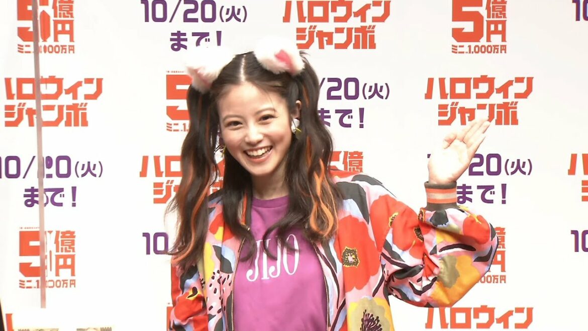 妻夫木聡＆今田美桜、5億円登場で夢を語る「ハロウィンジャンボ宝くじ」「ハロウィンジャンボミニ」発売記念イベント