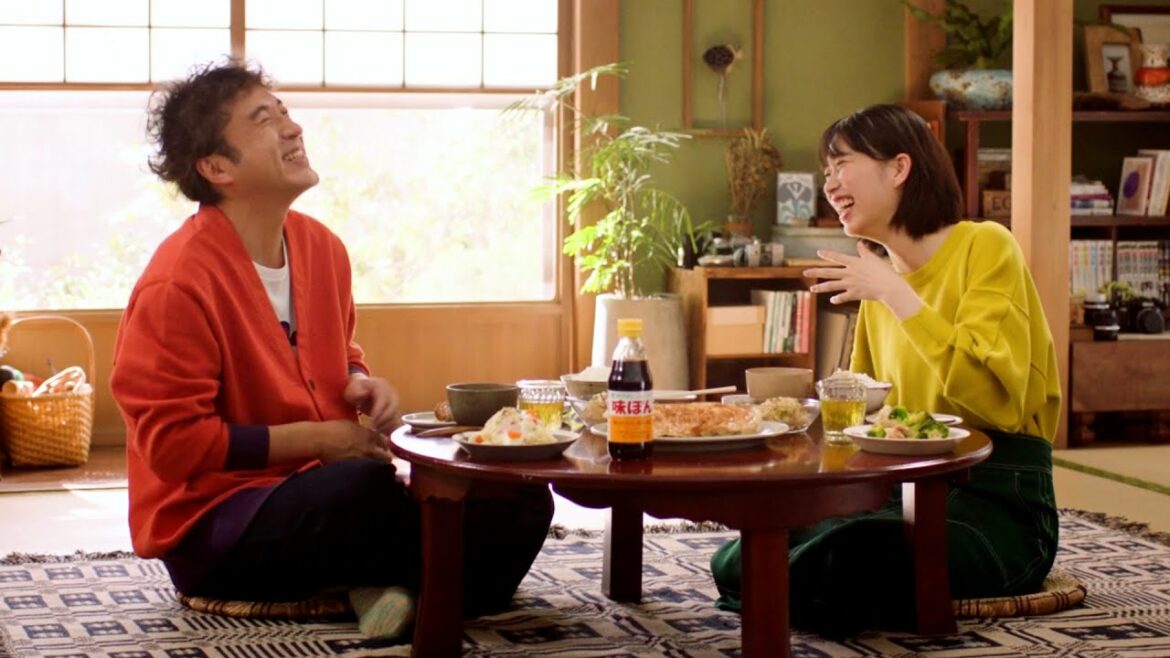 ムロツヨシ＆森川葵、息ぴったりのアドリブ連発！　味ぽん新TVCM