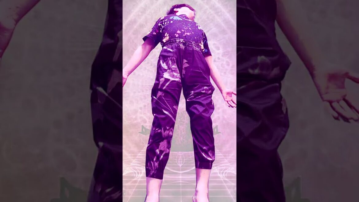 菜々緒みたいに脚が長くなりたいかー！#shorts