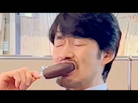 竹野内豊、仕事中も電話中も…!?部下が隠し撮り/森永乳業「パルム」CM(タテ動画) 竹野内豊、仕事中も電話中も…!?部下が隠し撮り/森永乳業「パルム」CM(タテ動画)
