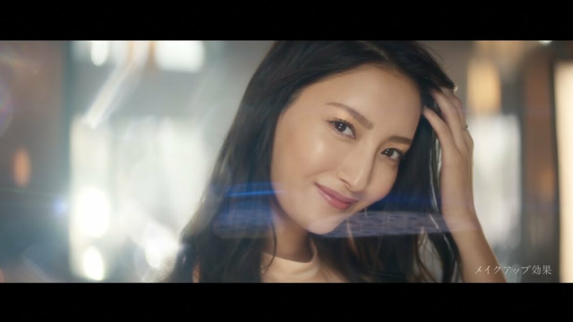 菜々緒、ハンサム・ビューティーポーズでメイクの魅力アピール COFFRET D'OR10周年新CM「18春ヌーディカバーパクト 15秒篇」18春3Dツヤ仕込みシャドウ 15秒篇」 菜々緒、ハンサム・ビューティーポーズでメイクの魅力アピール COFFRET D'OR10周年新CM「18春ヌーディカバーパクト 15秒篇」18春3Dツヤ仕込みシャドウ 15秒篇」