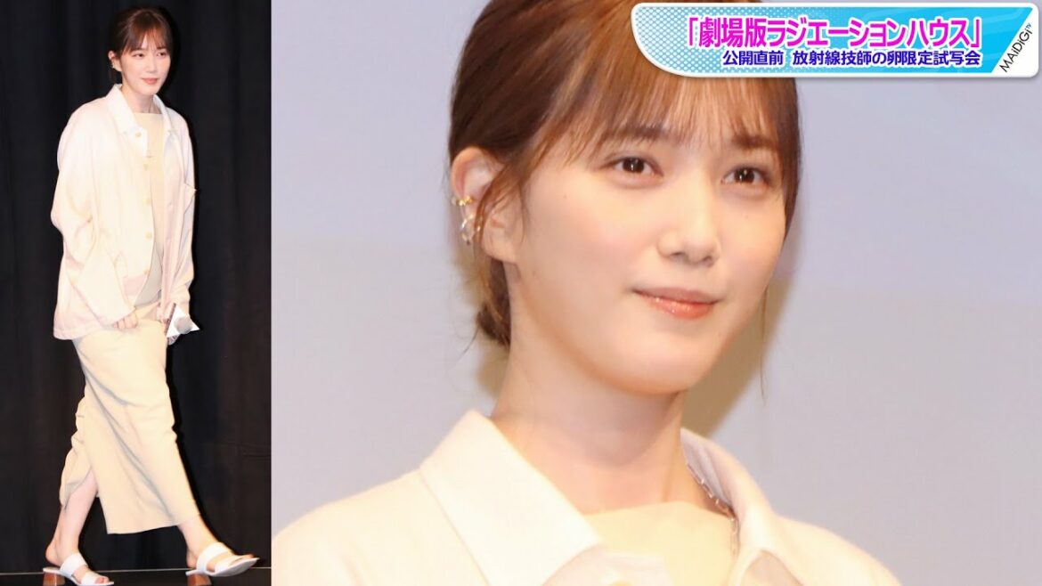 本田翼、スリットから美脚ちら見せ　マキシ丈ワンピ×ジャケットの春コーデ