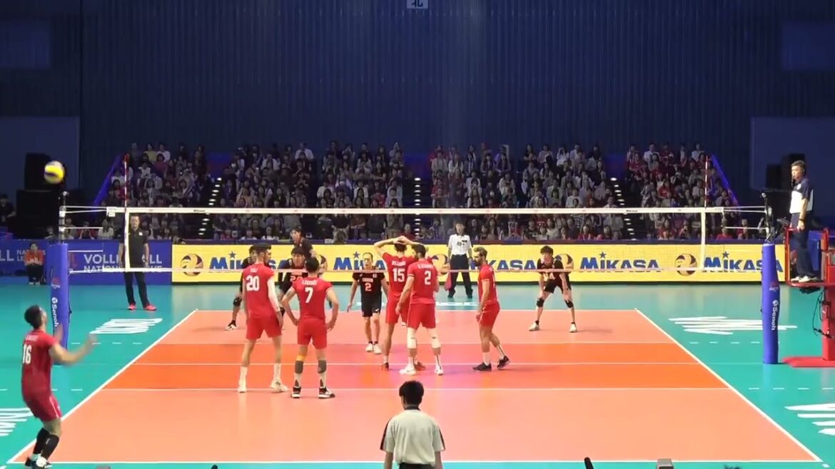 Hideomi Fukatsu setting Team Japan
