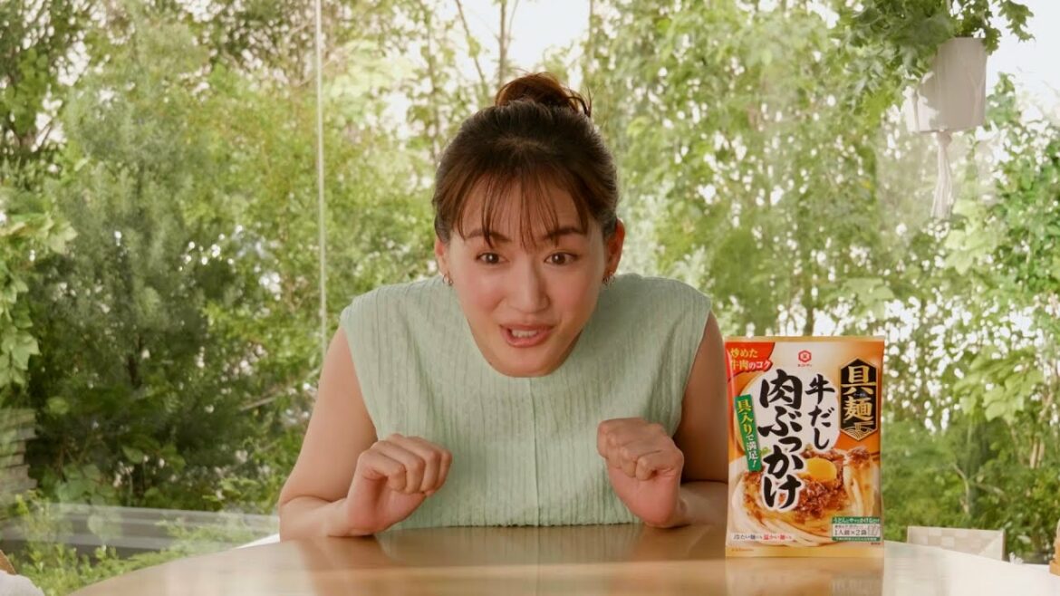 綾瀬はるか、オリジナル早口言葉に挑戦!タイムトライアルでまさかの記録が!? キッコーマン「具麺」新CM 綾瀬はるか、オリジナル早口言葉に挑戦!タイムトライアルでまさかの記録が!? キッコーマン「具麺」新CM