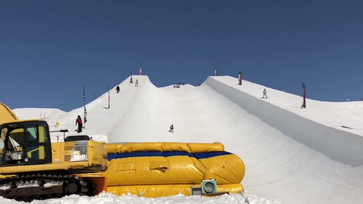 高鷲スノーパークでスーパーパイプ春キャンプ戸塚優斗選手、平野流佳選手らオリンピアも！