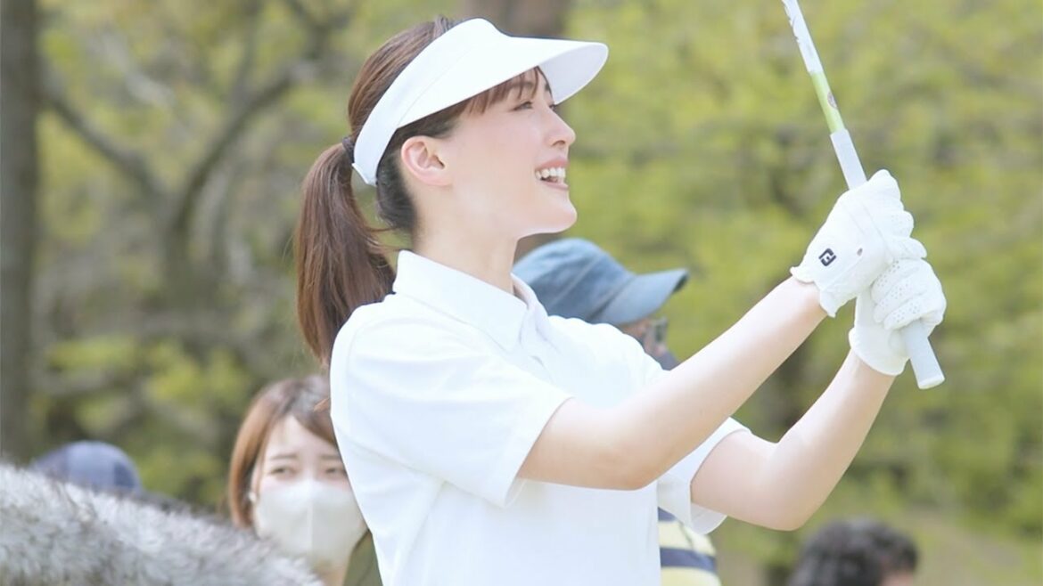 綾瀬はるか、内田篤人＆斎藤佑樹＆錦織圭と一緒にゴルフ　ナイスショットさく裂!?　ユニクロ「エアリズム」新CMメーキング＆インタビュー