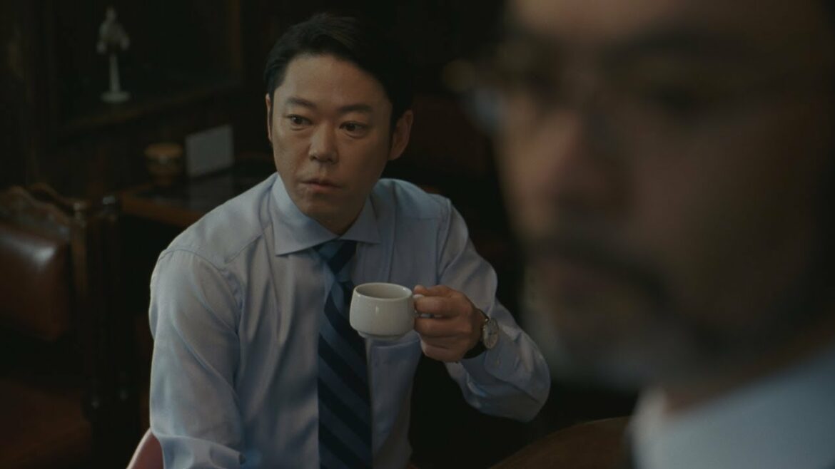 阿部サダヲ出演、前代未聞のアドリブCM（60秒バージョン）公開　日清『ラ王』新CM「似てますよね？篇」