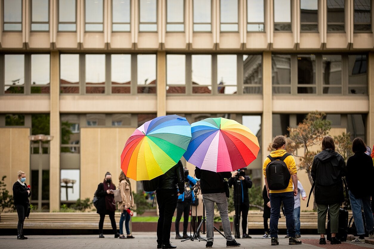 リトアニア議会は「パートナーシップ」という言葉を削除し、代わりに「シビルユニオン」を提案します News WACOCA JAPAN