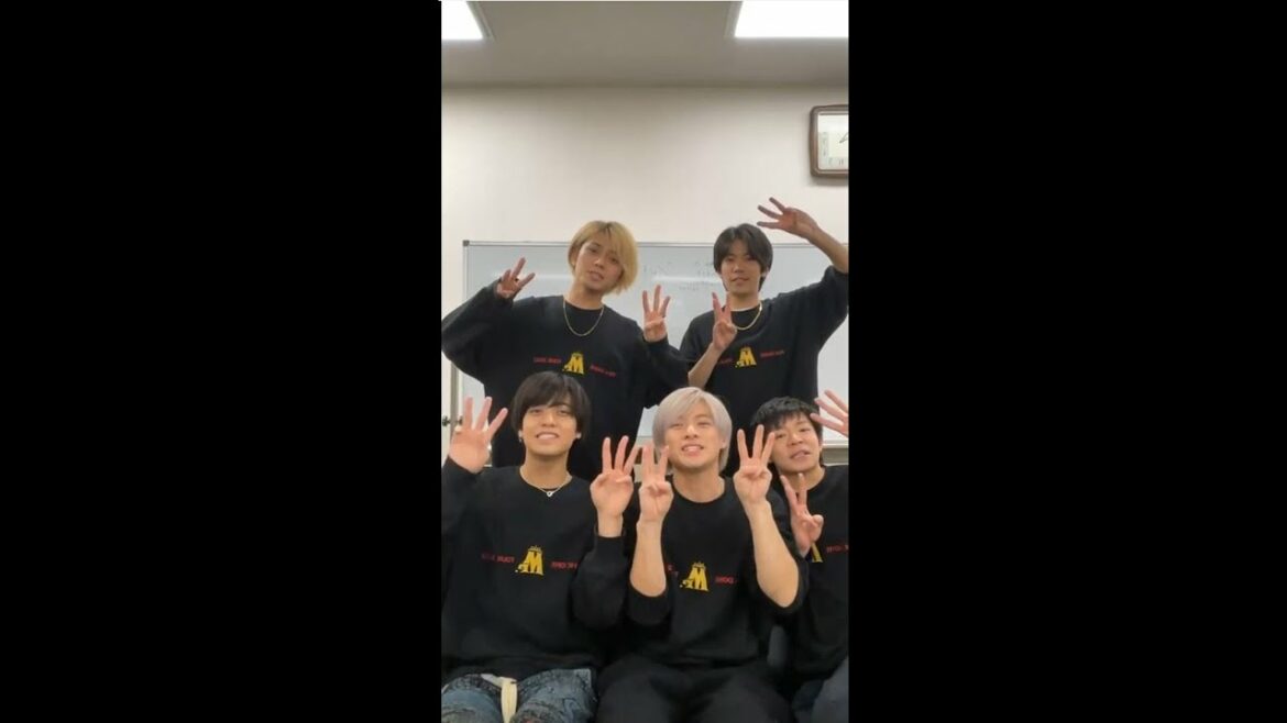 King & Prince on Instagram  “Mr ライブオーラスインスタライブ”