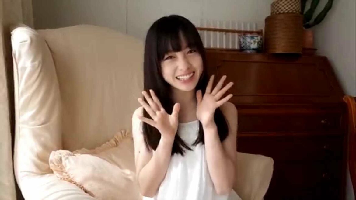 祝ヤンマガデビュー！ 橋本環奈ちゃん生コメント!!
