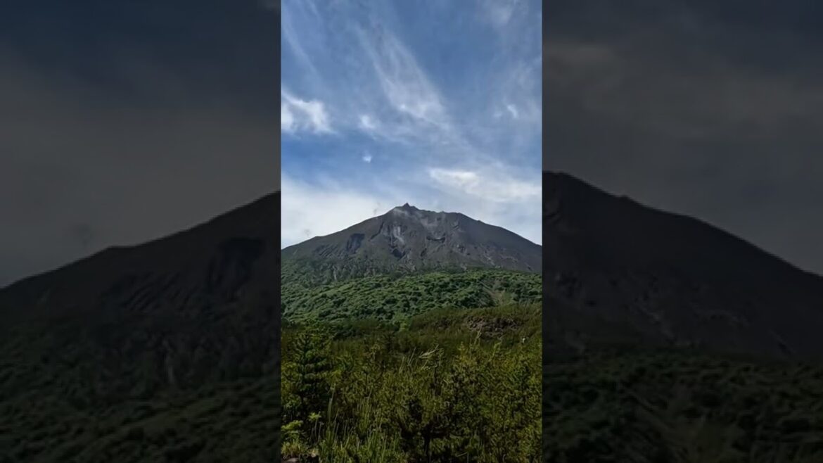 Sakurajima - Japan's Most Active Volcano | 桜島