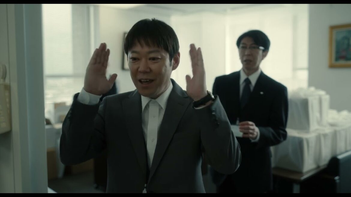 “迷惑な男”＝阿部サダヲに、満島ひかり・宮沢りえ「関わりたくない」⁉ 映画『アイ・アム まきもと』特報映像