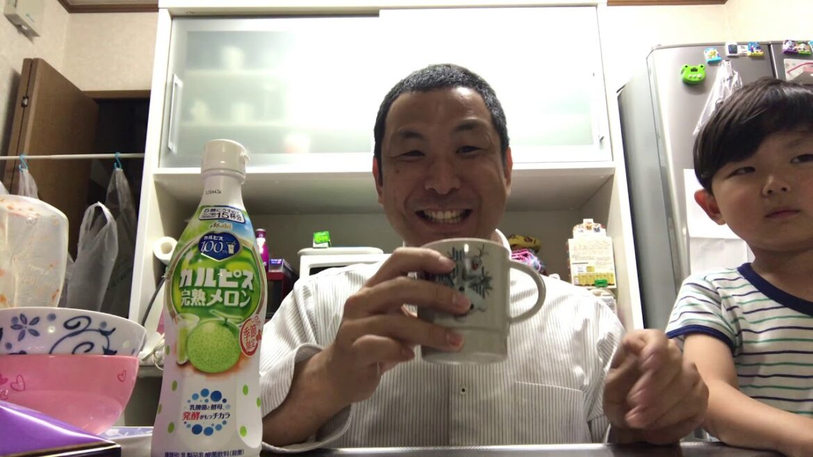 🍈カルピス完熟メロンをそのまま一気に飲みする原液YouTuber