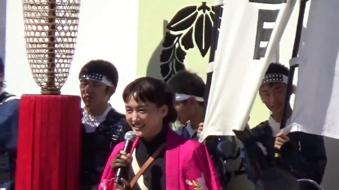 会津まつり～会津藩公行列 2018 四　綾瀬はるか　鈴木梨央