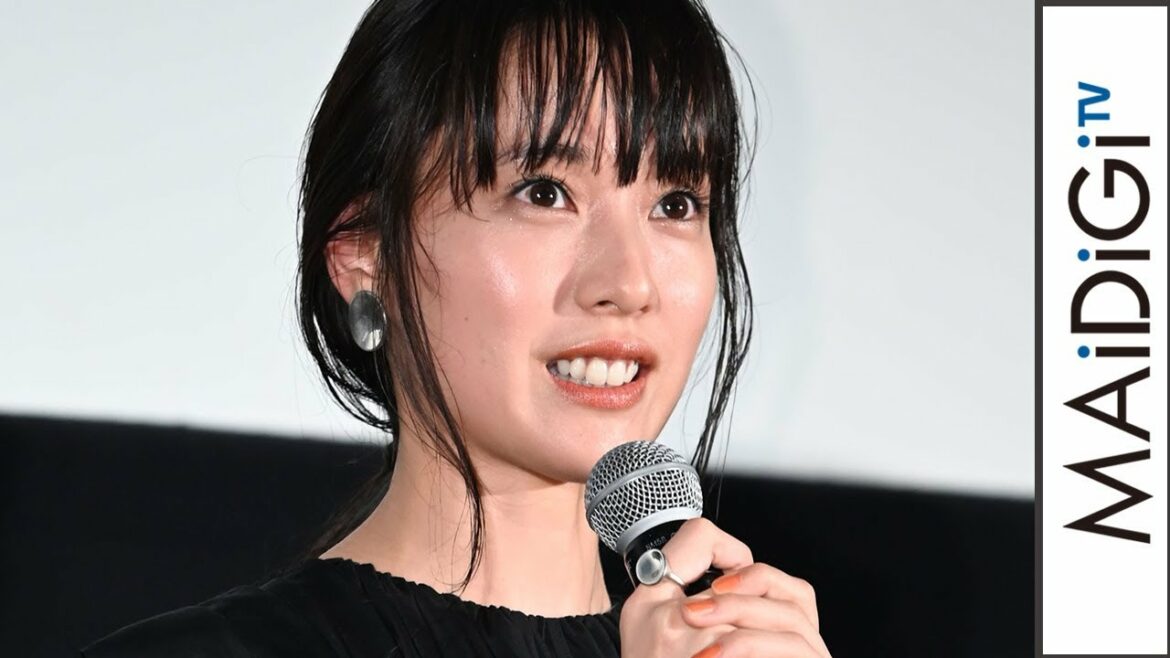 戸田恵梨香「戸田家の土曜は餃子」“餃子好き”きっかけの“父親の言葉”を明かす　　映画「最初の晩餐」完成披露上映会