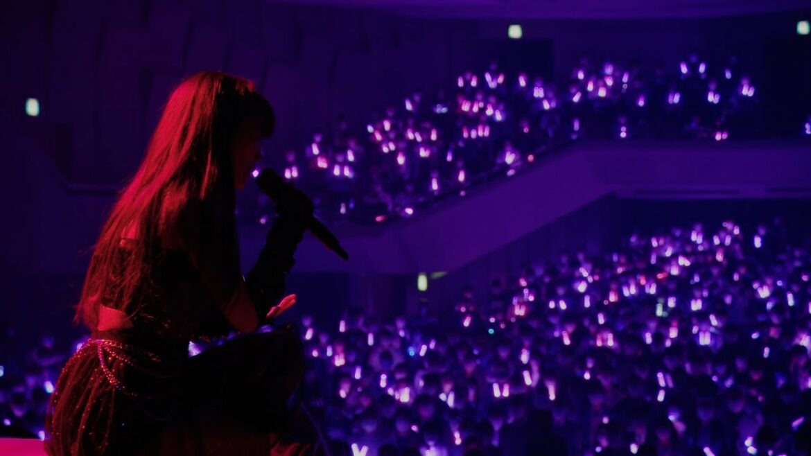 [1ヶ月限定公開] 高城れに【LIVE】「夜に駆ける」（from 「まるごとれにちゃん2022 RENICHAN WORLD」2022.03.09）