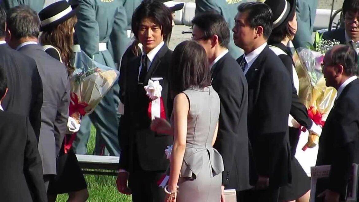 2015  ダービー ドゥラメンテ 　ミルコ デムーロ　有村 架純 瑛太