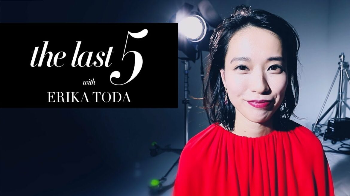 女優・戸田恵梨香が教えてくれた「最近、心がなごんだ瞬間は?」|Erika Toda|The Last 5|ハーパーズ バザー(Harper's BAZAAR)公式 女優・戸田恵梨香が教えてくれた「最近、心がなごんだ瞬間は?」|Erika Toda|The Last 5|ハーパーズ バザー(Harper's BAZAAR)公式