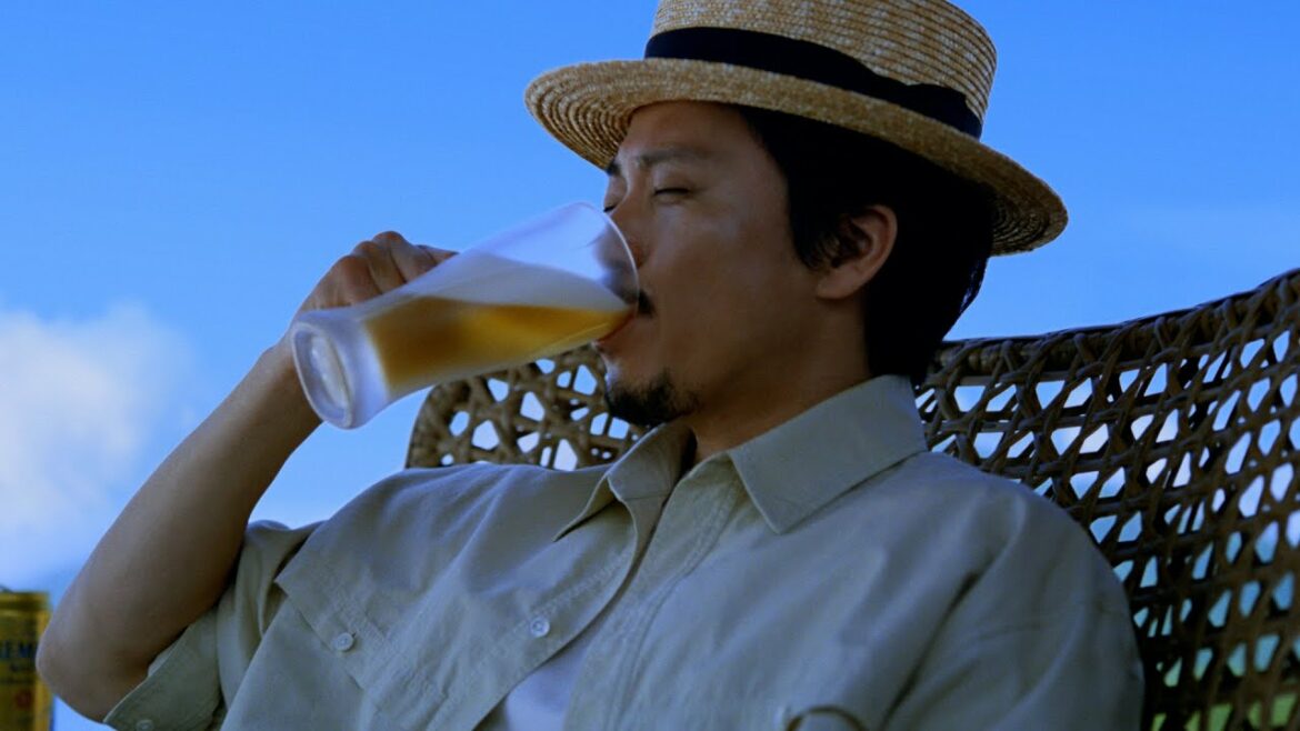 ザ・プレミアム・モルツ『めちゃくちゃうまいビール・天然水』篇 30秒 小栗旬 サントリー CM
