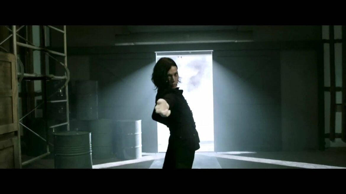 映画『黒執事』予告編　水嶋ヒロ,剛力彩芽主演作品　エンタメVer.