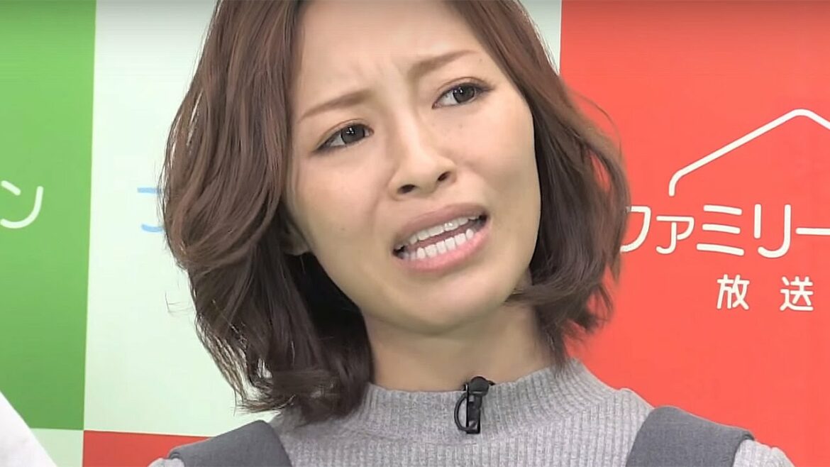 小森純、離婚危機があったと告白！　配信番組「ファミリーライン放送部」記者会見2　#Jun Komori