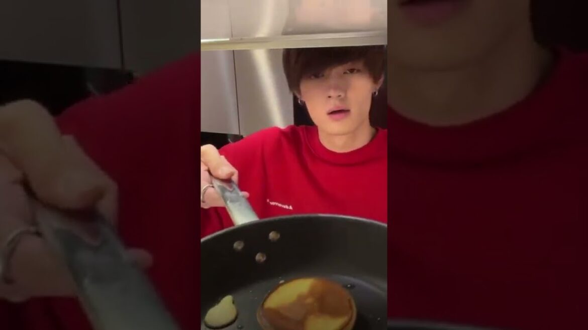 【竹内 涼真】ふわふわのパンケーキからクレープ配信に変わりましたとさww #佐野勇斗 #MILK #佐野飯 #インライ #おすすめ