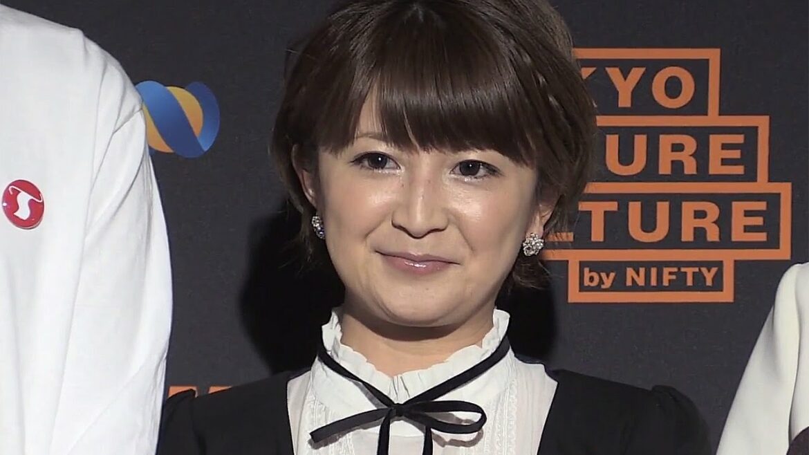 矢口真里、ふんどしを「勝負下着に」 「第4回ベストフンドシストアワード」会見1 矢口真里、ふんどしを「勝負下着に」 「第4回ベストフンドシストアワード」会見1