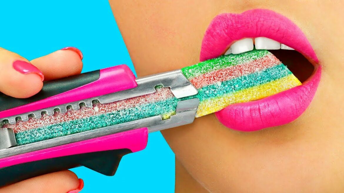 授業にバレずに食べ物を持ち込む8個のおかしな方法/新学期のイタズラ 授業にバレずに食べ物を持ち込む8個のおかしな方法/新学期のイタズラ