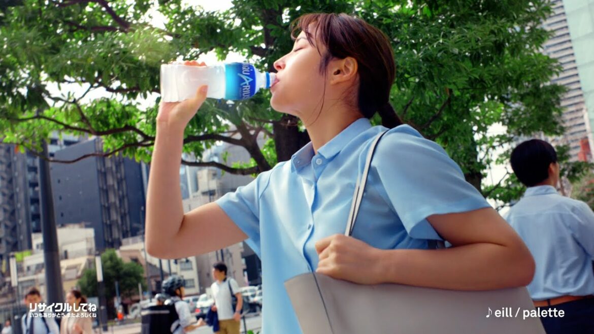【アクエリアス】 広瀬アリス TVCM「飲むコンディションメイク アクエリアス 夏」篇 15秒 AQUARIUS TVCF