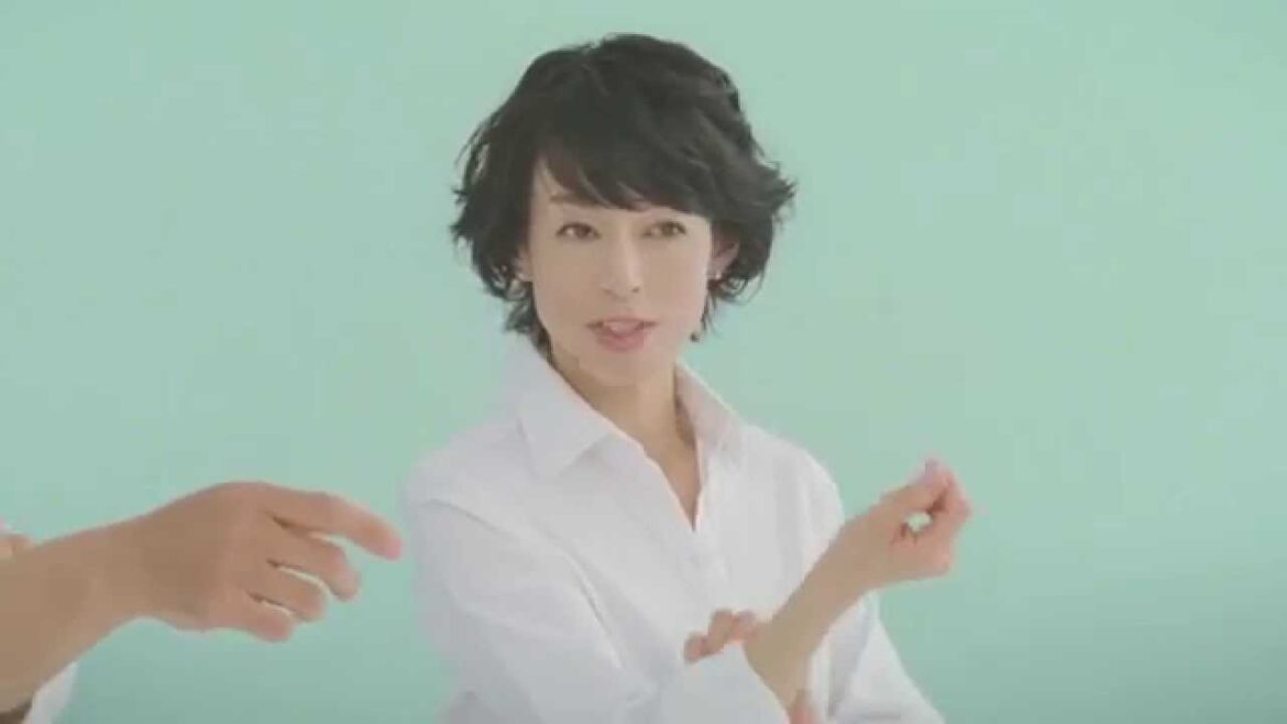 【高橋克実（たかはしかつみ）, 鈴木保奈美（すずきほなみ）】出演CM　サントリー 胡麻麦茶『二人で測ろう』篇