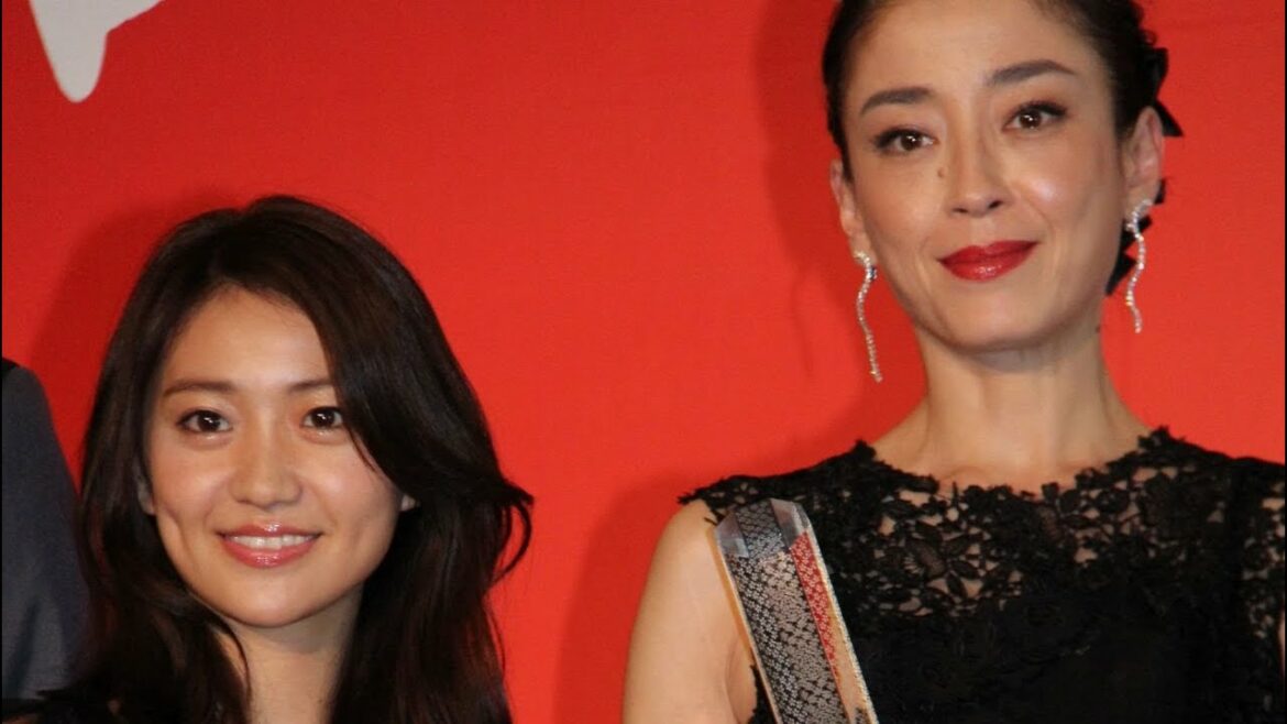 宮沢りえ、大島優子にマイクパフォーマンス要望　映画「紙の月」試写会イベント(1)