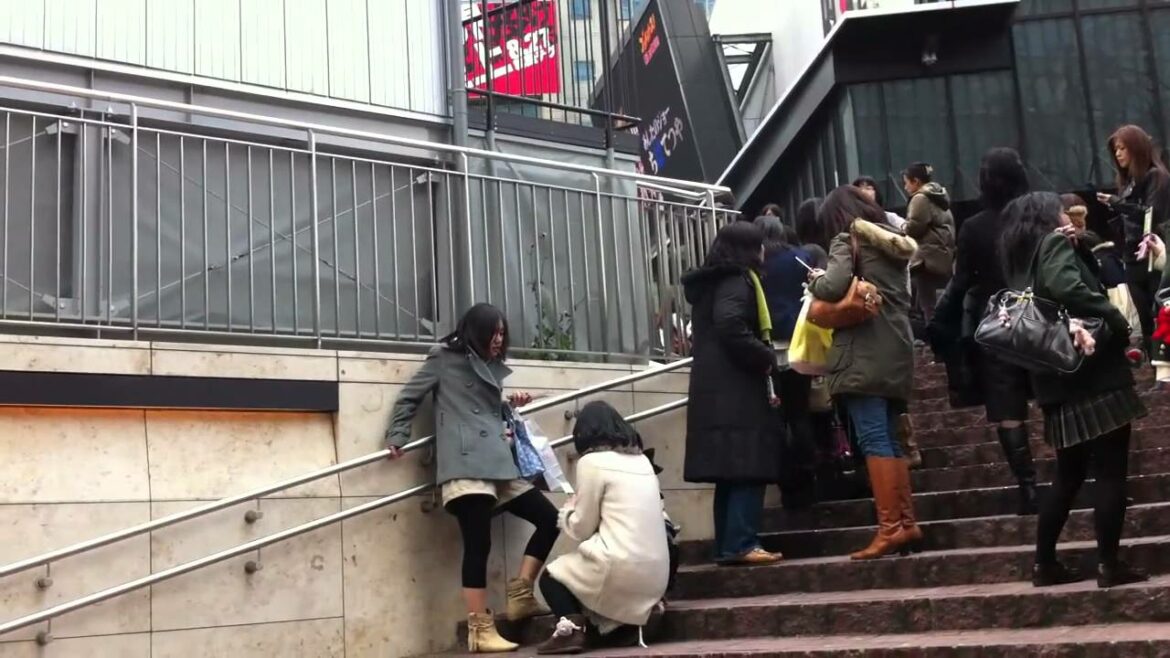 東京　地震　2011年3月11日 赤坂bizタワー　2　20110311