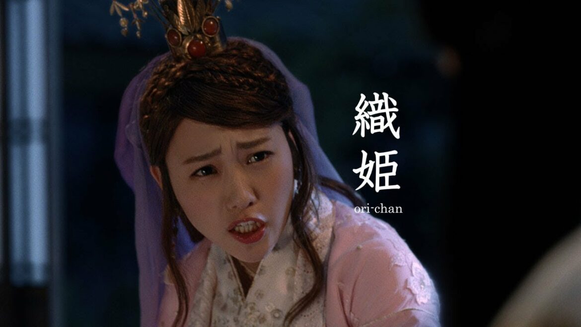 “織姫”川栄李奈が金太郎の勝手な行動に激怒「おい！ノースリーブ!!」　au三太郎CM「家族アイ」篇