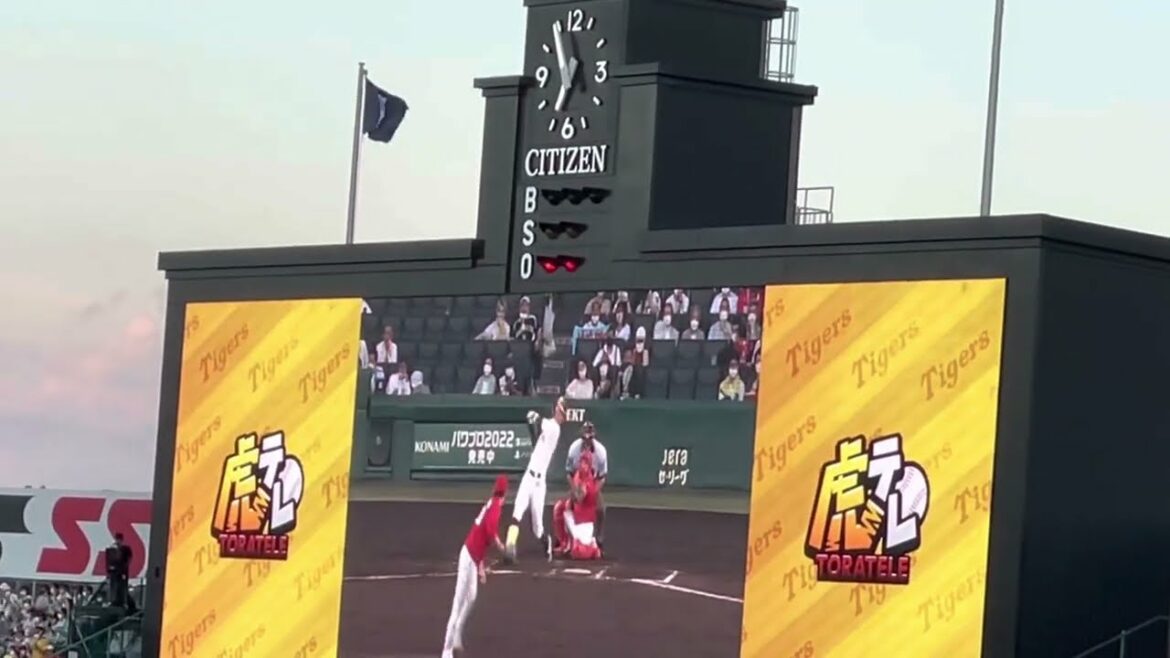 【ﾁｬﾝｽﾒｲｸ打】阪神 佐藤輝明 選手 応援歌〜ライトへしぶとくヒット22.7.6. 🆚広島 🏟阪神甲子園球場