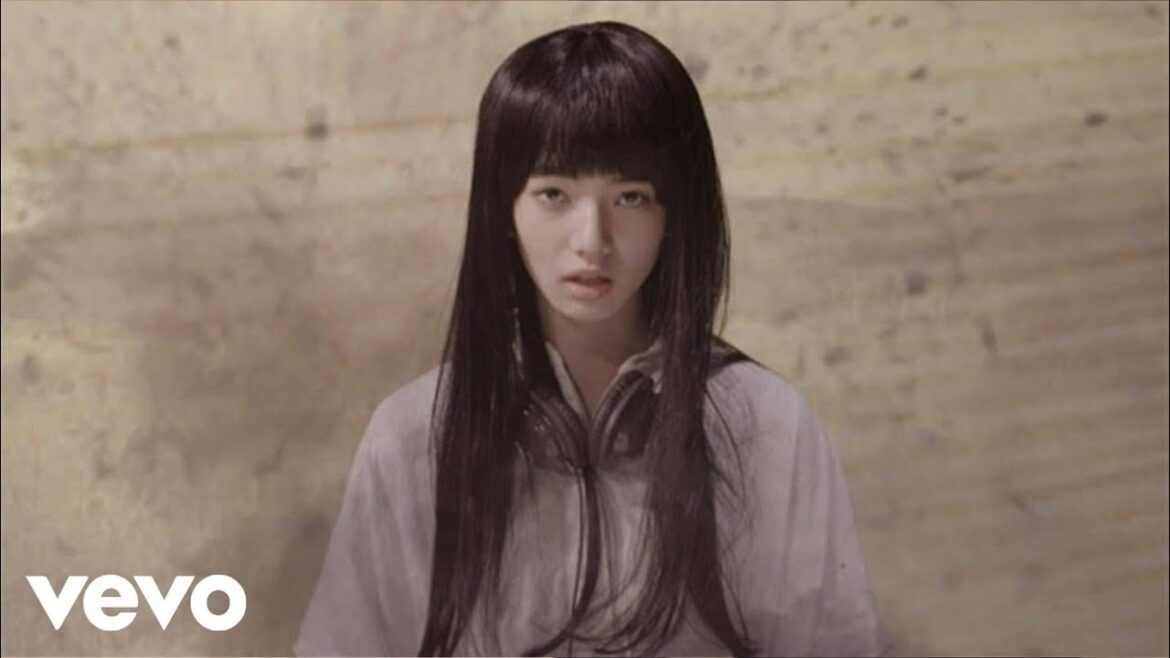 椎名林檎 - 自由へ道連れ