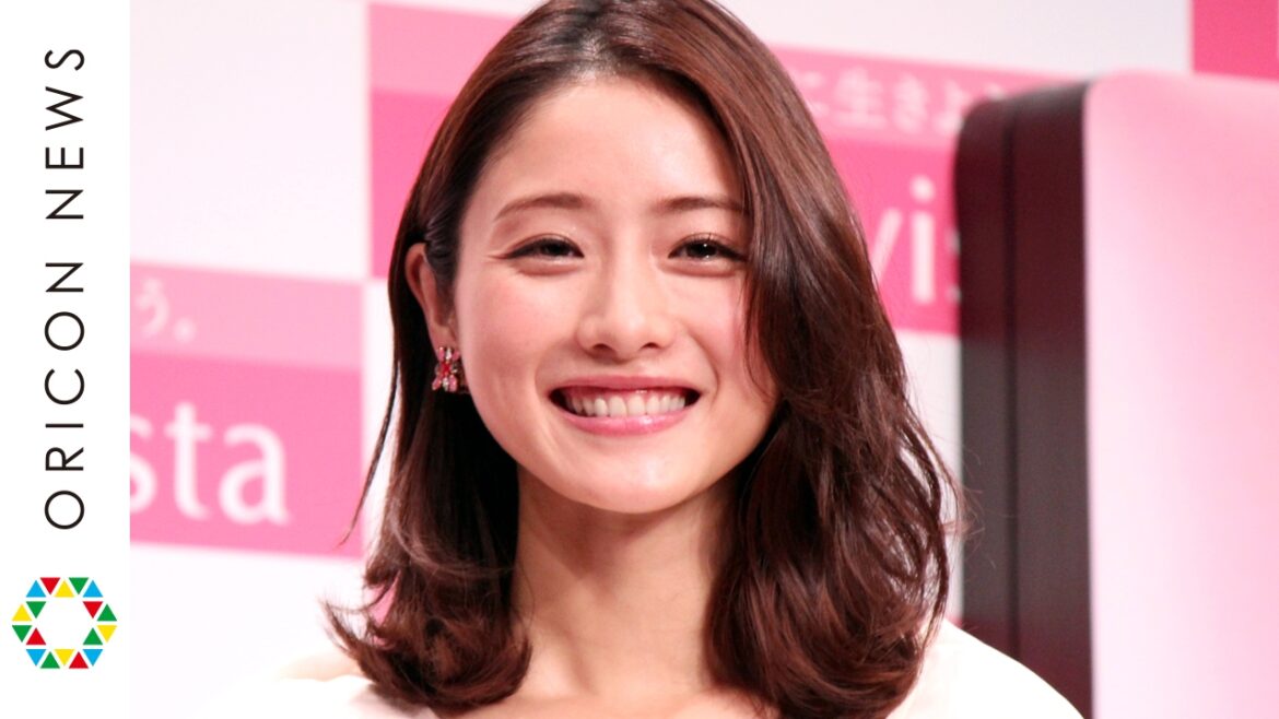 石原さとみ 美肌キープのコツを伝授　『ソフィーナ プリマヴィスタ』CM発表会