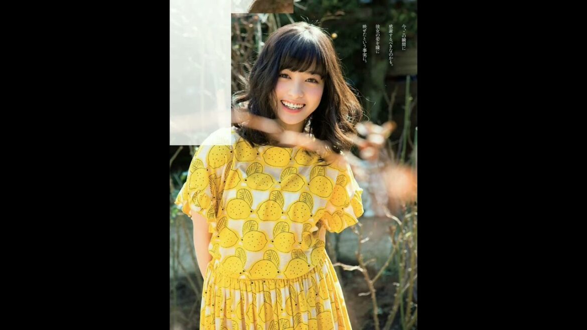 橋本環奈 ファースト写真集 『 Little Star - KANNA15 - 』