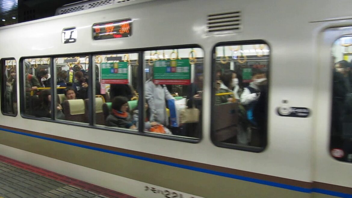 JR西日本 221系 普通 野洲行き 新快速列車遅延のため先行運行  終点野洲まで先着  京都駅  膳所駅  20170212