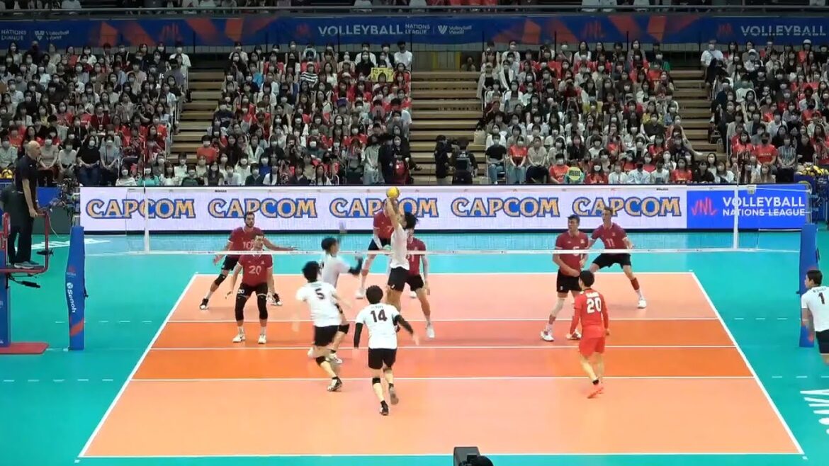 Masahiro Sekita setting Team Japan vs. Canada