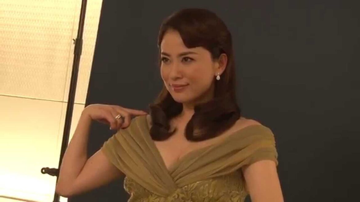 「BACK STAGE」　鈴木砂羽