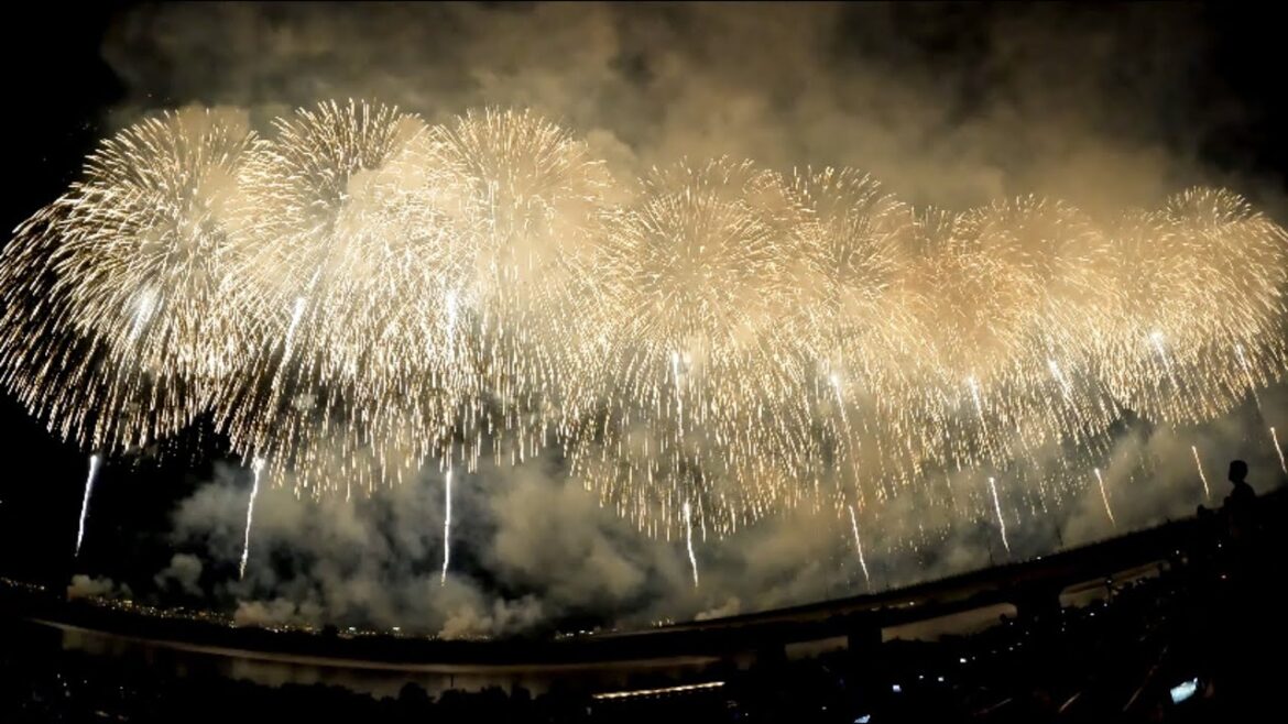 【4K】2022 長岡花火 復興祈願花火フェニックス　3年ぶりの復活！5分フルバージョン/カメラマン席撮影/8月2日/Nagaoka Fireworks Phoenix 2022