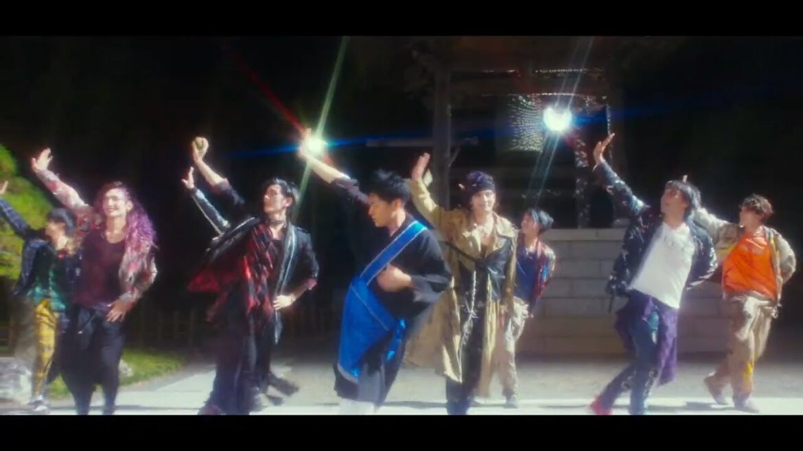 三代目JSB山下健二郎、小澤雄太・久保田悠来・藤田玲らとキレキレダンス 映画「八王子ゾンビーズ」予告編
