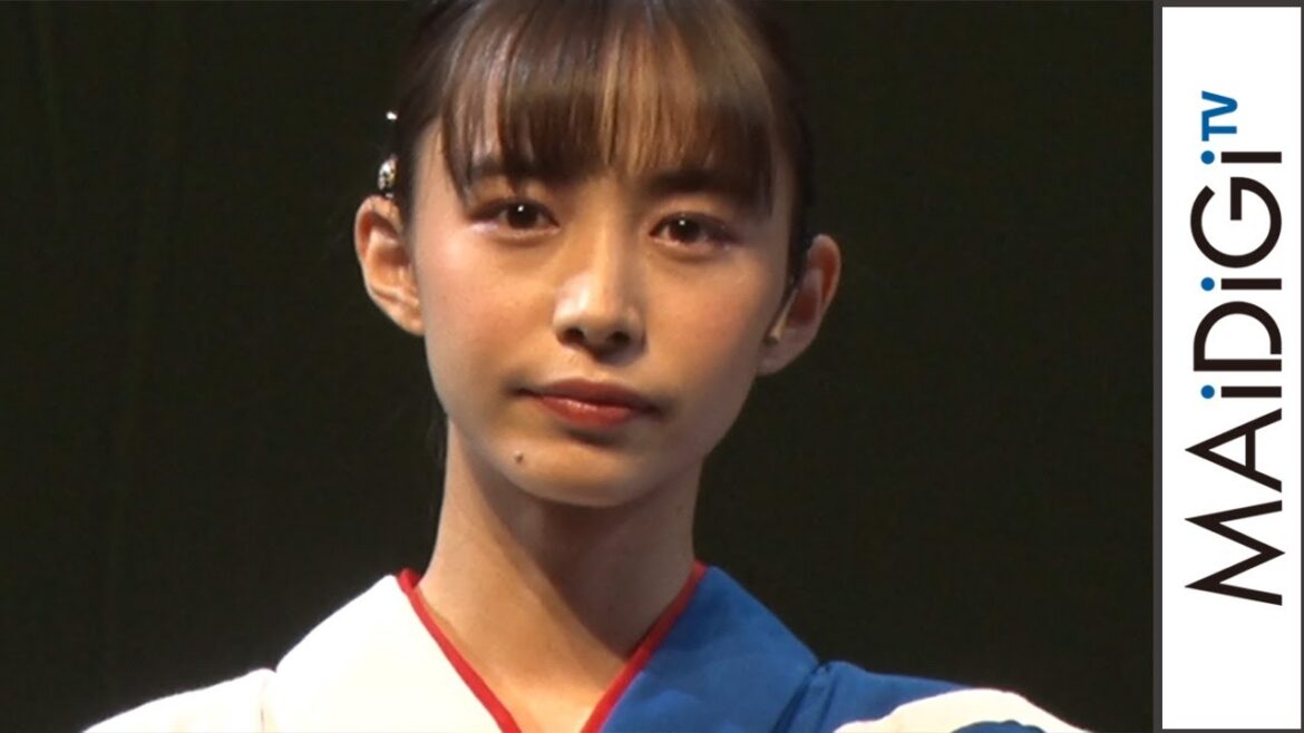 “仮面ライダー美女”井桁弘恵、初舞台に「緊張で寝付けず」伊原六花と着物姿で登場　「MISHIMA2020」初日あいさつ