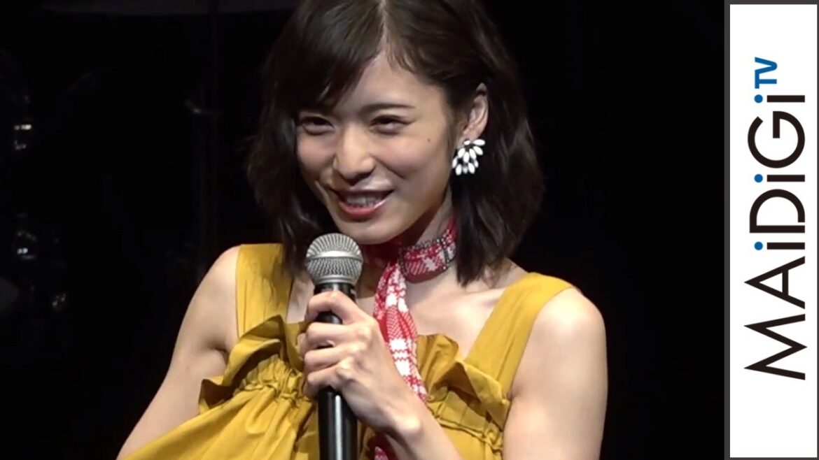 松岡茉優、“マックィーン”カラーのドレスで魅了 劇場版アニメ「カーズ/クロスロード」マックイーン応援フェス1 松岡茉優、“マックィーン”カラーのドレスで魅了 劇場版アニメ「カーズ/クロスロード」マックイーン応援フェス1