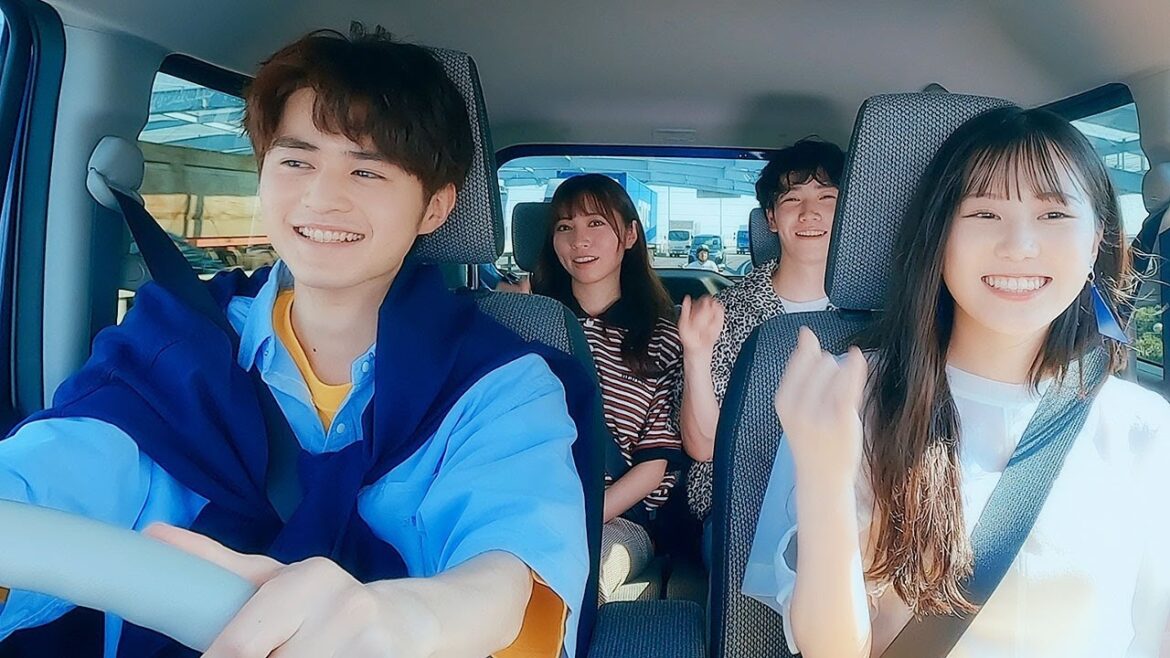 鈴鹿央士、思い寄せる女性とドライブ　鈴木鈴木×SUZUKIワゴンRスマイルがコラボ　「サイレンビート」MVに出演