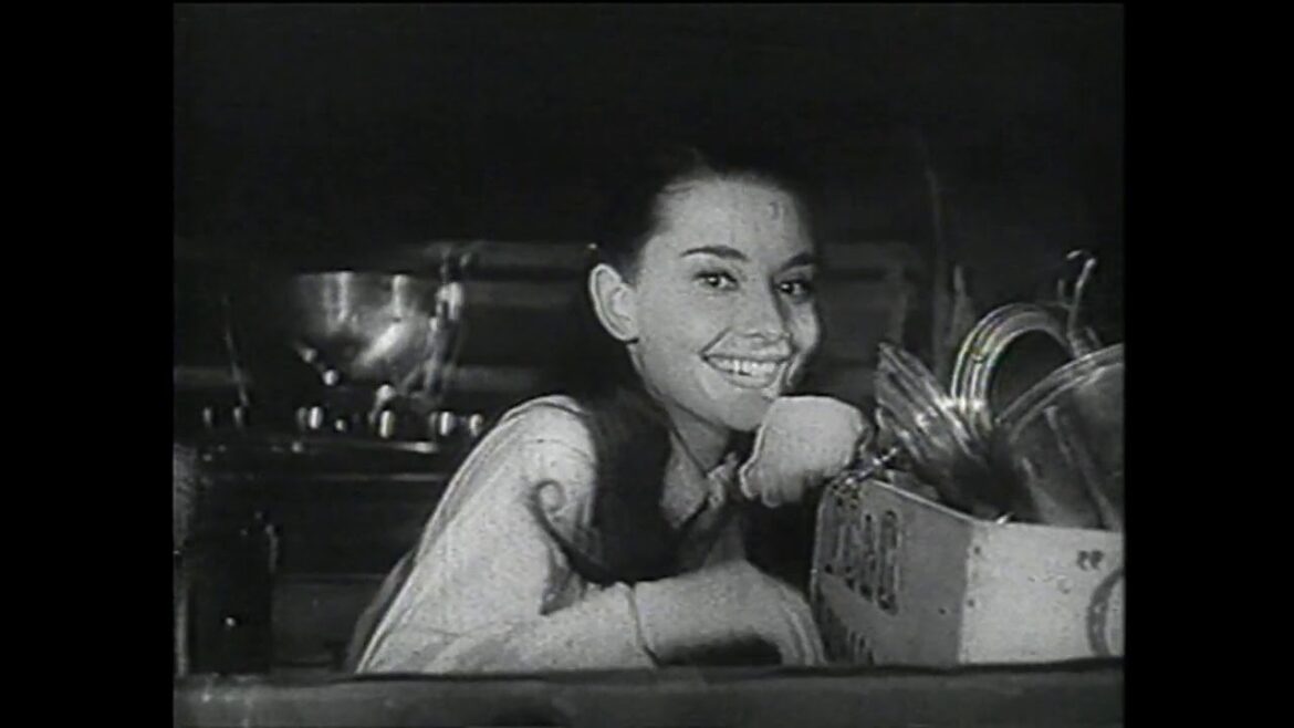 オードリー・ヘップバーン　『ローマの休日』主演をつかむまでの映像