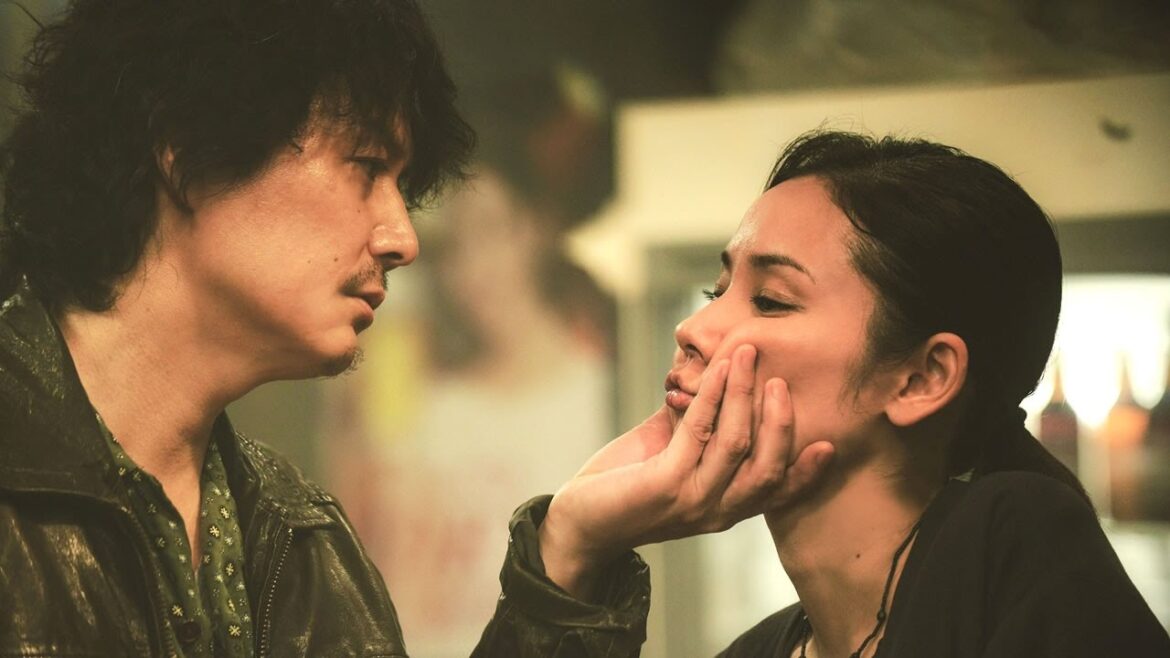 映画『SCOOP!』予告編 映画『SCOOP!』予告編