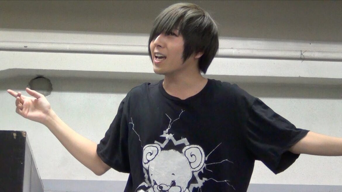 【動画3分】人魚を演じる蒼井翔太が透き通った歌声を披露！ 舞台「スマイルマーメイド」稽古場取材