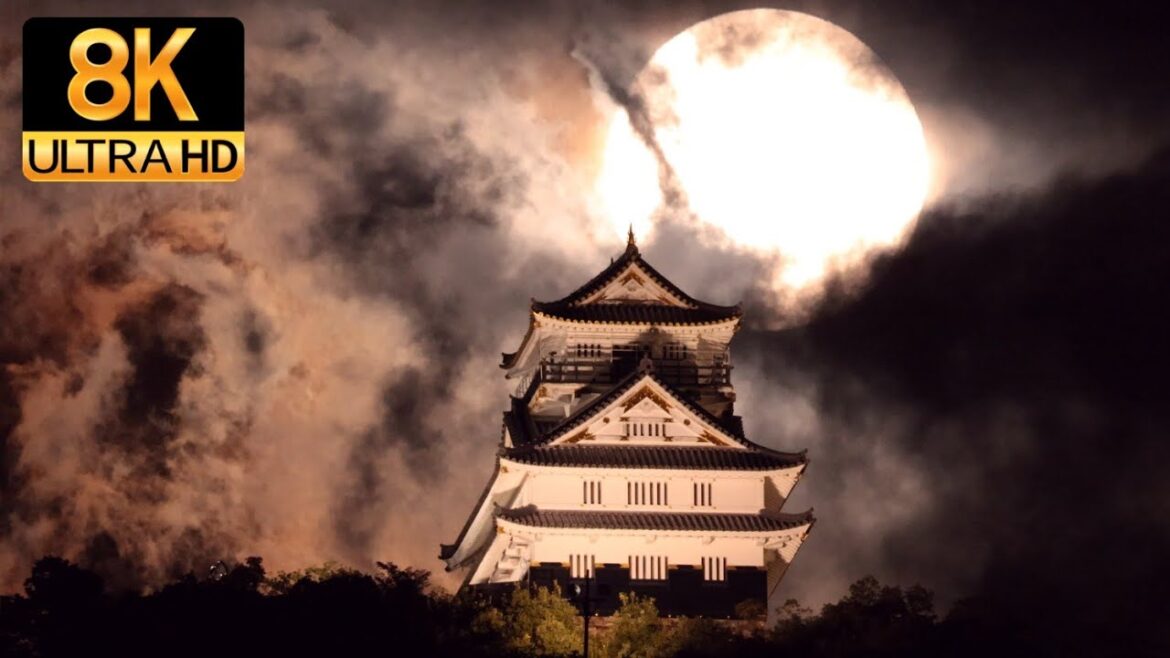 【秋の自然音と共に】 岐阜城に浮かぶ中秋の名月 - Moon viewing at Gifu Castle Japan in 8K
